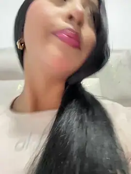 SOPHIACANDY19  online show from January 14, 10:59 pm