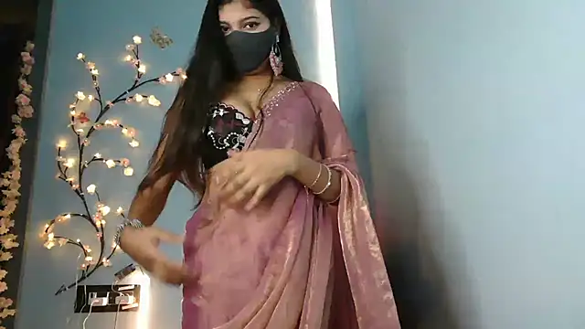 Reena Singh53 online show from November 1, 12:20 pm