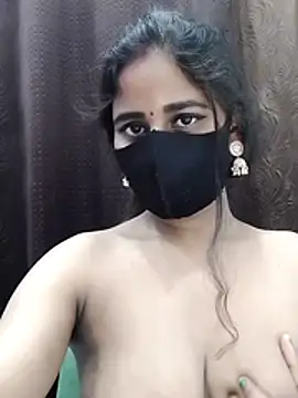 Lalisa sexy online show from June 19, 6:00 pm