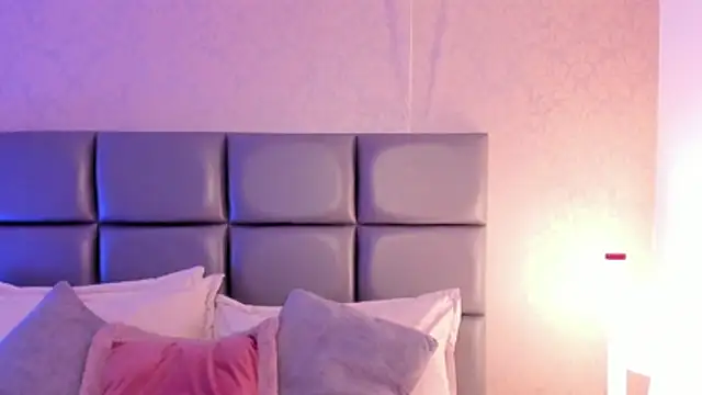 SpicySugar  online show from April 5, 8:19 pm