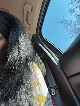 butterflybootyy online show from March 21, 3:50 pm