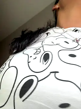 michel ex33 online show from December 15, 9:09 pm