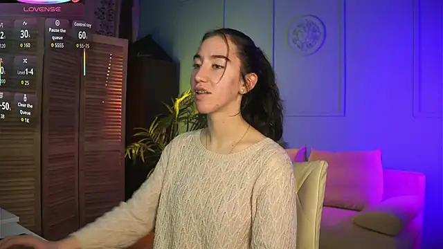 Belle Via online show from October 3, 4:23 pm