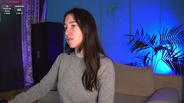 Belle Via online show from March 13, 3:35 pm