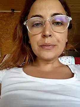 Selena-Selena online show from June 5, 7:25 am