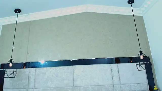 kimCosseyy online show from February 18, 2:10 am