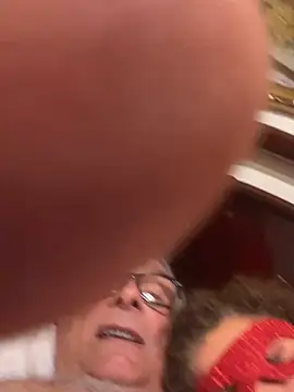 4n4l1zz4m1 online show from April 15, 6:30 pm