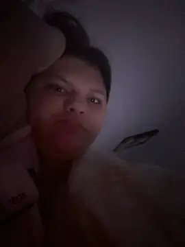 Harlzluv online show from July 12, 1:39 am