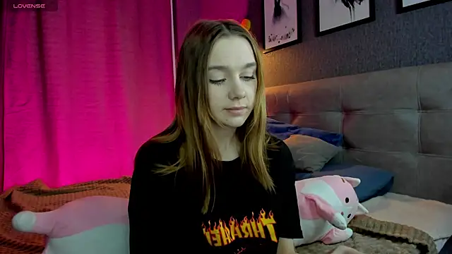 Lesi Moonie01 online show from March 12, 8:39 am