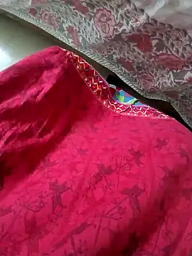 cutiecatty21 online show from April 22, 5:43 pm