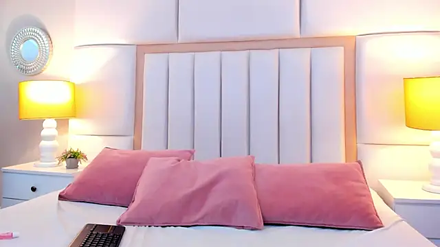 AmbarSantany online show from November 16, 12:01 am