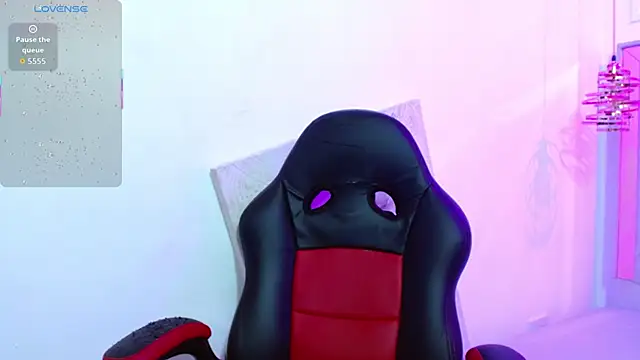 violletha online show from March 7, 12:45 pm