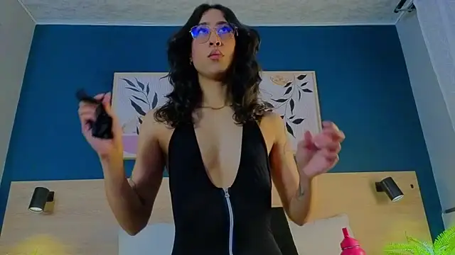 GabyPetit online show from October 2, 8:25 pm