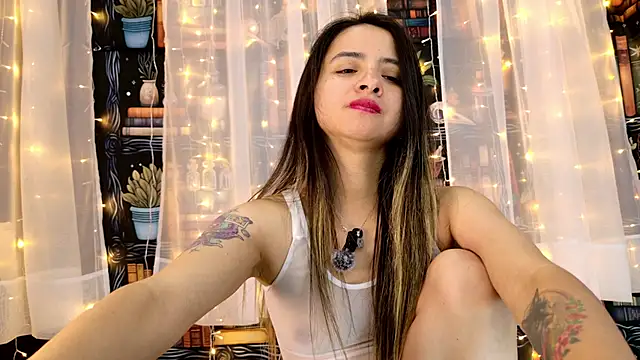 julietta   jackson online show from May 9, 1:07 am