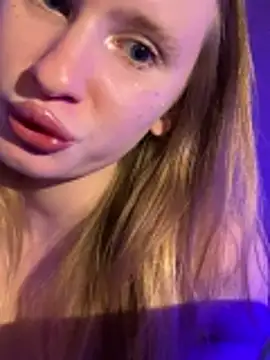 saint cat25 online show from April 13, 11:49 pm