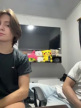 Alex and Fabian online show from March 5, 5:58 am