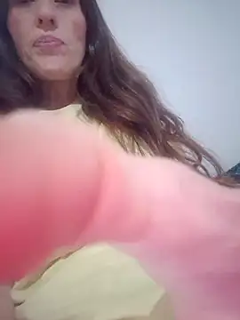 lulibella online show from November 3, 4:00 pm