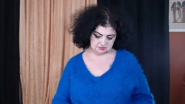  MissJ  online show from November 27, 9:23 am