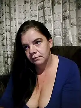 Hornyparratjie online show from April 14, 9:59 pm