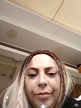 madelaine- online show from October 16, 8:22 pm