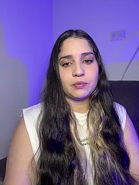 valentina jonnes1 online show from November 7, 6:41 am