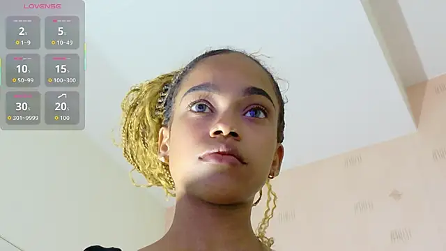 littleebonymommy online show from October 29, 7:49 pm