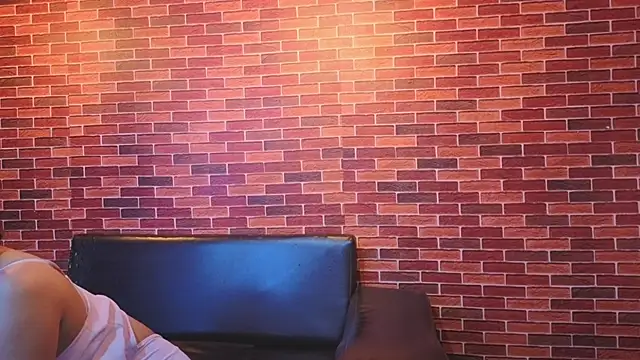 Annyeli online show from December 17, 4:00 pm