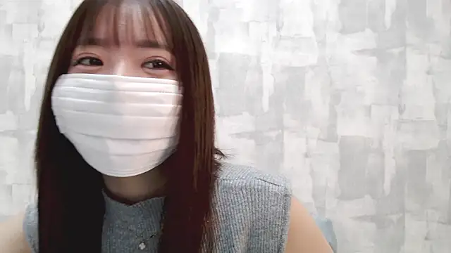 LOVE MOMO LOVE online show from September 14, 11:52 am