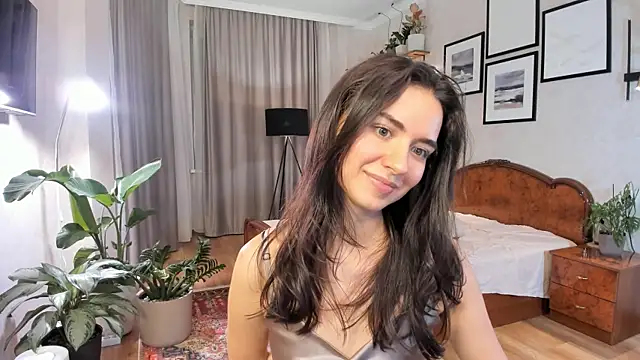 NicoleLuv online show from December 22, 6:11 pm