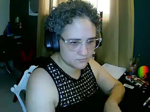 lolalicious 7583 online show from February 4, 4:43 pm