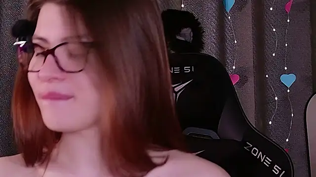 callmetori online show from April 20, 10:18 am