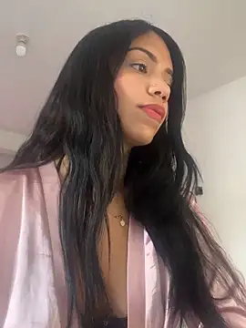 -Naomyy- online show from November 3, 2:54 pm