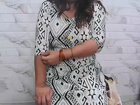 bhabhi jaan11 online show from April 25, 4:37 pm