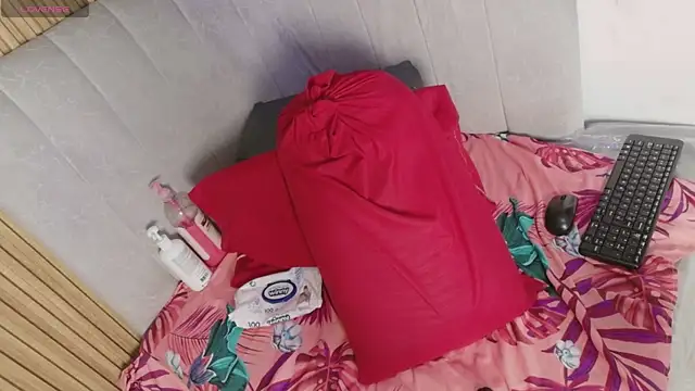 celeste jhons online show from March 27, 11:38 pm