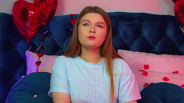 CrystalLyons online show from February 12, 6:04 am