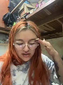 SophiaWeestt99 online show from November 24, 4:25 am