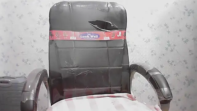 collage hoty online show from April 19, 2:22 am