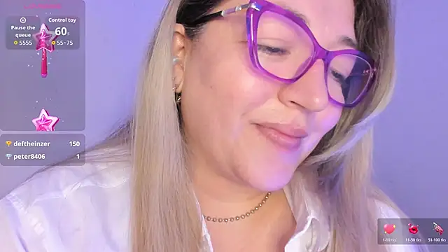 Naty Mature  online show from March 15, 9:50 pm