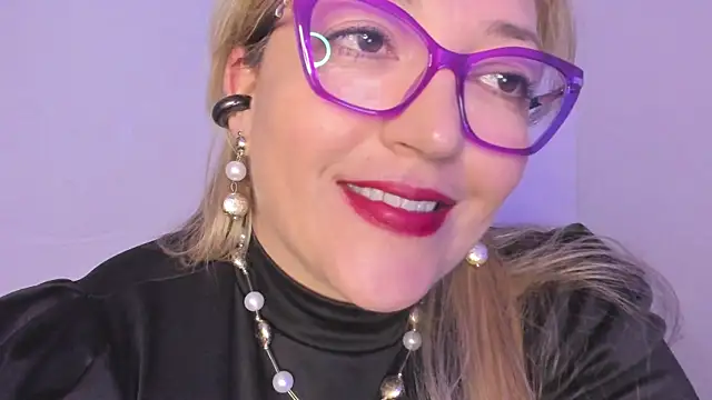 Naty Mature  online show from October 12, 12:02 am