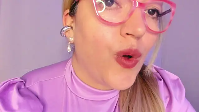 Naty Mature  online show from November 19, 5:46 pm