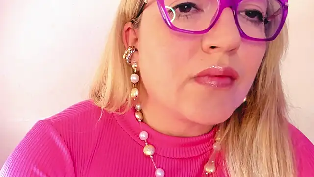 Naty Mature  online show from October 21, 9:57 am