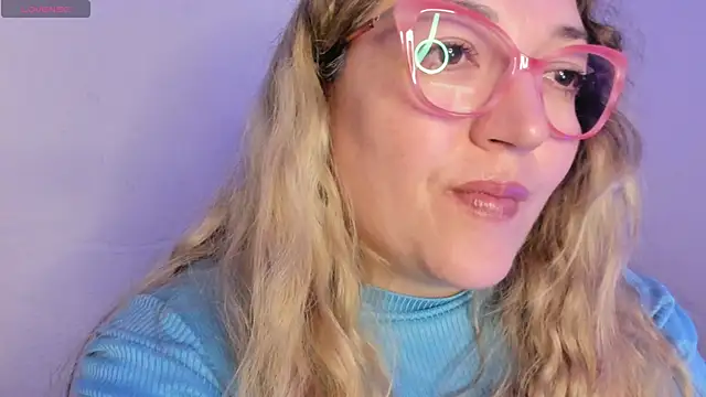 Naty Mature  online show from April 18, 7:58 pm