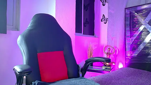 meggan 77 online show from March 6, 5:46 am