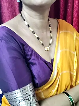 anuradha1432 online show from December 19, 9:45 am