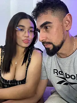 camianddanna online show from October 31, 12:56 am