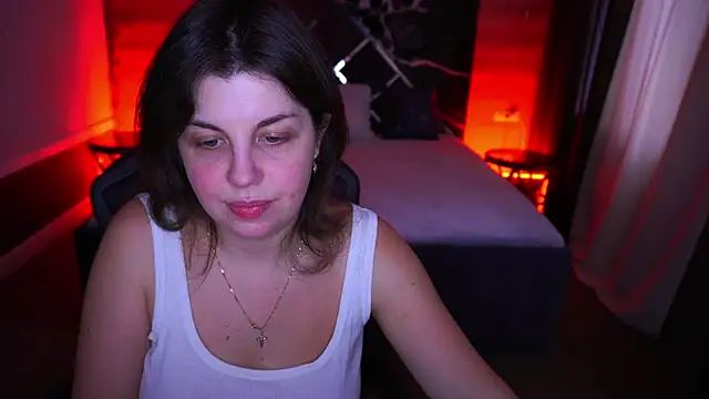 MirandaWong online show from November 3, 6:50 am