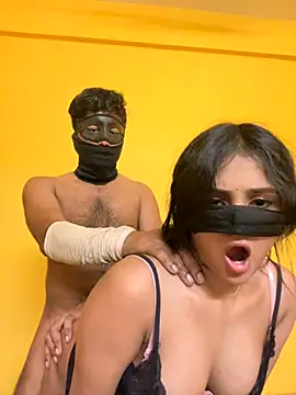 Hotcouple012 online show from November 30, 8:46 pm