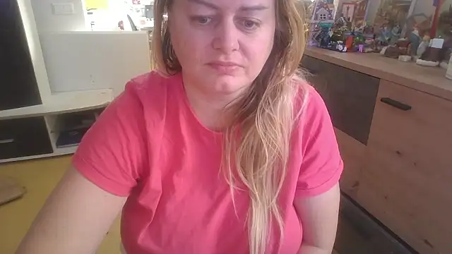 Meliss Official9 online show from January 11, 8:19 am