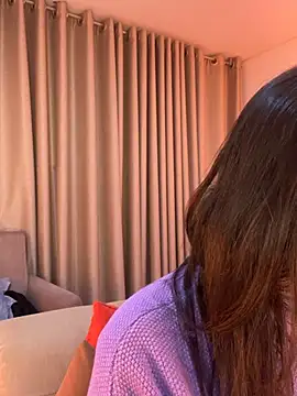 Alice Biel online show from March 11, 2:05 am