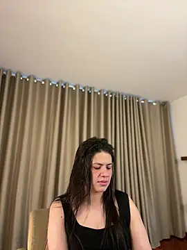 Alice Biel online show from June 21, 1:26 pm